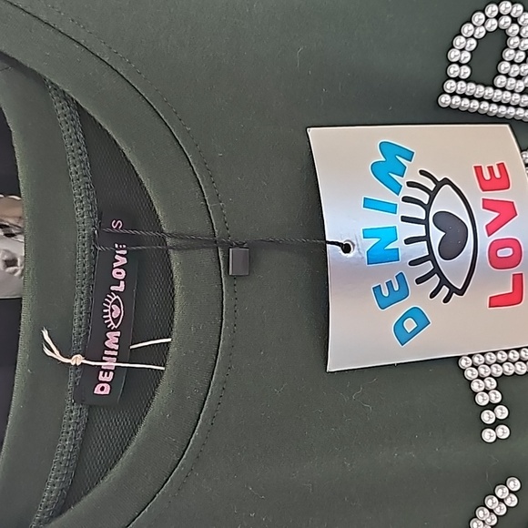 Women shirt - Picture 2 of 3